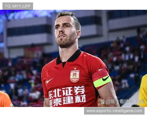 足球界最不厉害的球星是谁他为何能够依然获得关注和机会